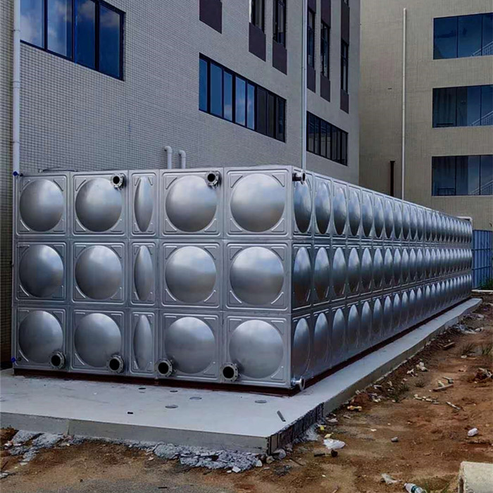 不銹鋼水箱內出現水垢時該怎么辦?